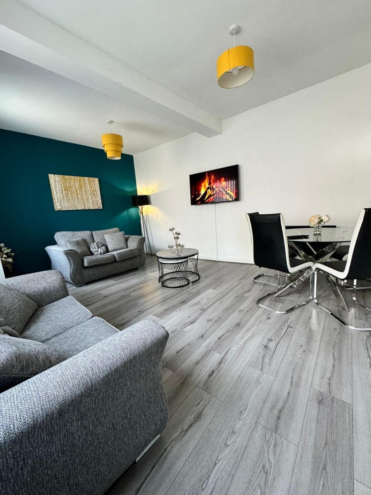 The Belmont Suite Sasco Apartments Blackpool Bilik gambar