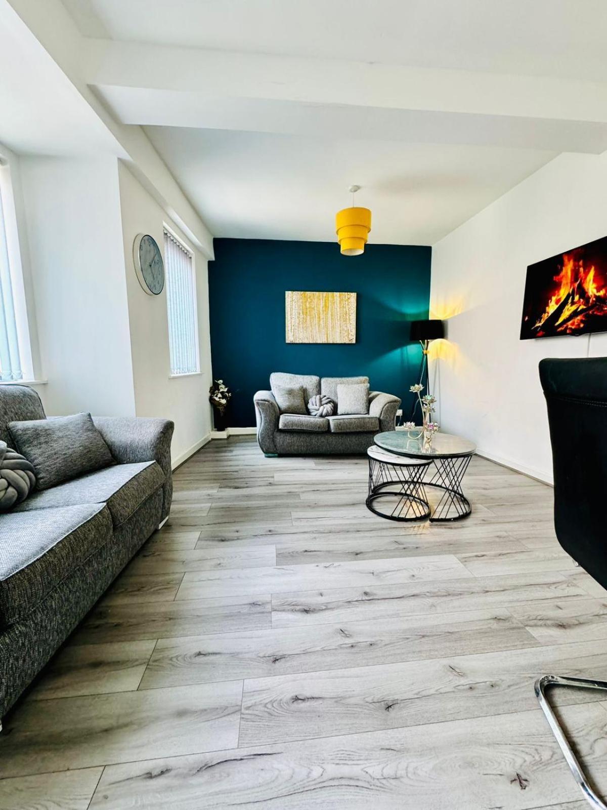 The Belmont Suite Sasco Apartments Blackpool Bilik gambar